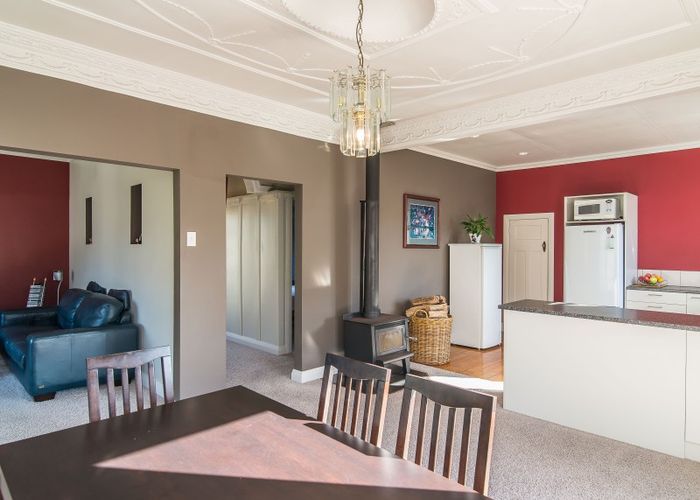  at 194 Raumati Road, Raumati Beach, Paraparaumu