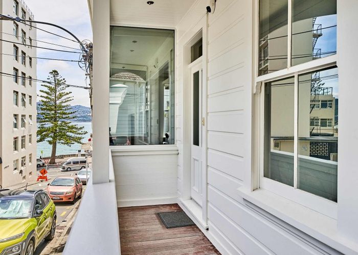  at 7 Hay Street, Oriental Bay, Wellington