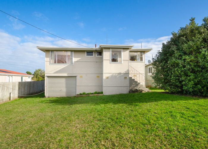  at 15 James Mcleod Road, Helensville