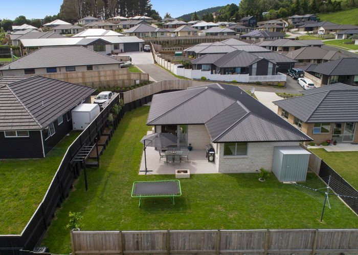 at 171 Ballintoy Park Drive, Welcome Bay, Tauranga