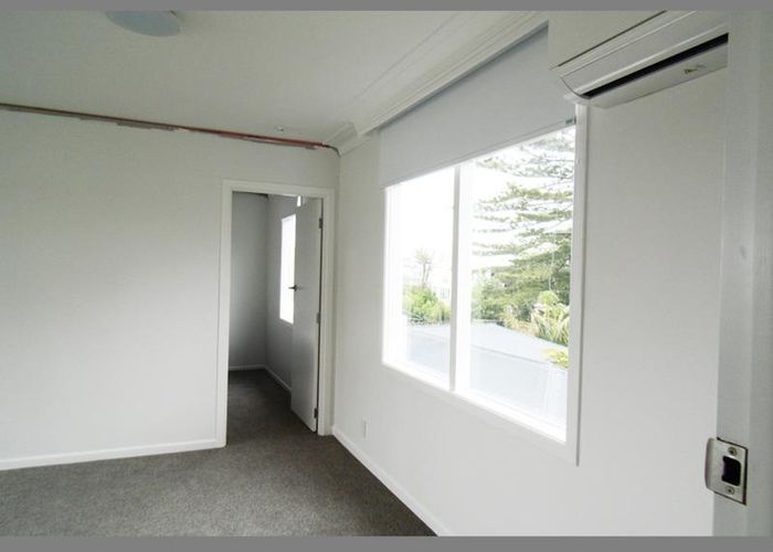  at 195 Garnet Road, Westmere, Auckland