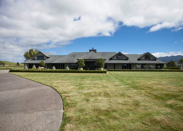  at 325 Candy Road, Pokuru