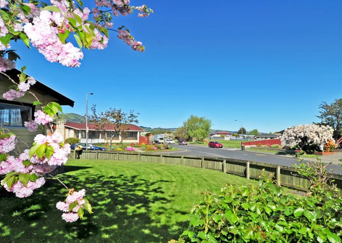  at 1 Rowan Place, Mosgiel