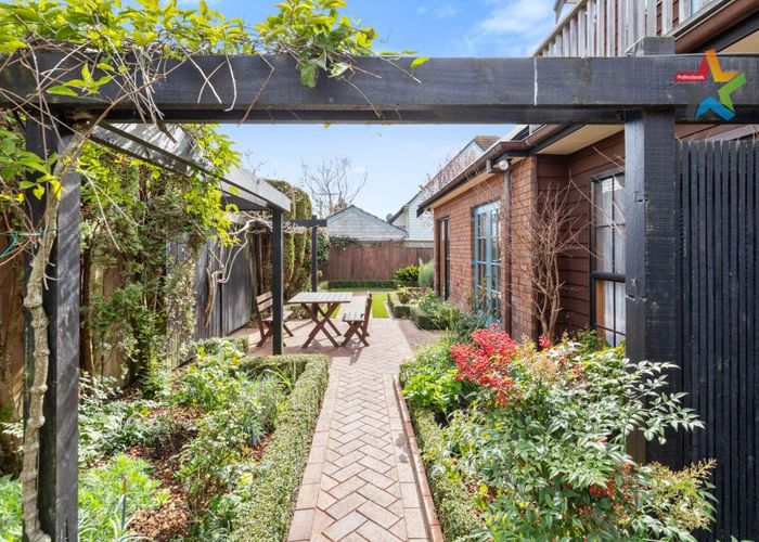  at 1/16 Maire Street, Woburn, Lower Hutt