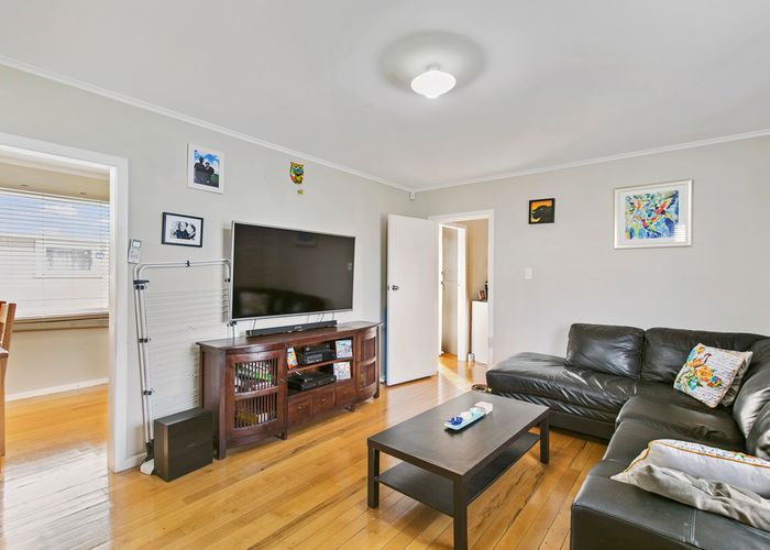  at 27 Lappington Road, Otara, Auckland