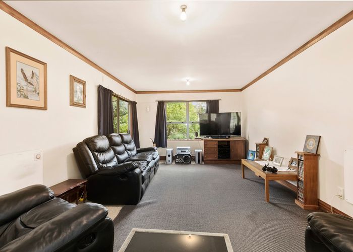  at 7 Mokopuna Grove, Stokes Valley, Lower Hutt