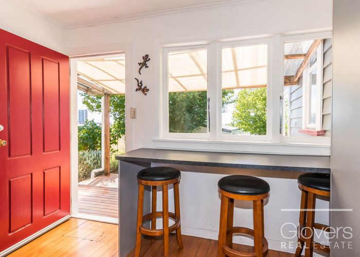  at 3/17 Astley Avenue, New Lynn, Auckland