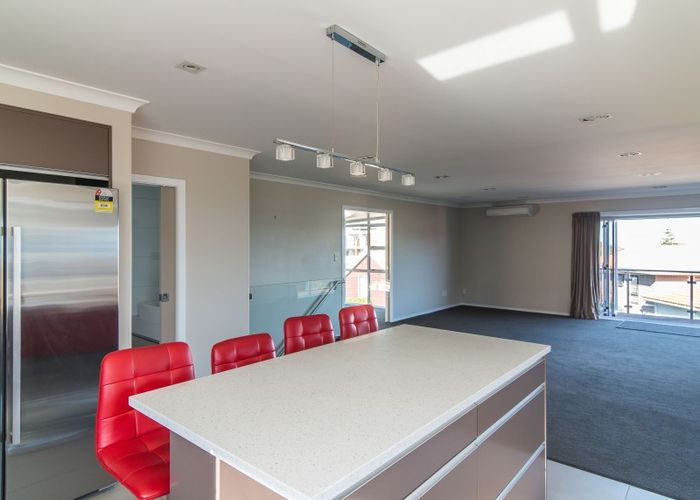  at 2/381 Kapiti Road, Paraparaumu Beach, Paraparaumu