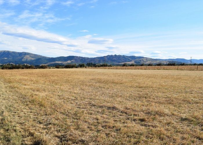  at 55 McPhedrons Road, Burnt Hill, Oxford