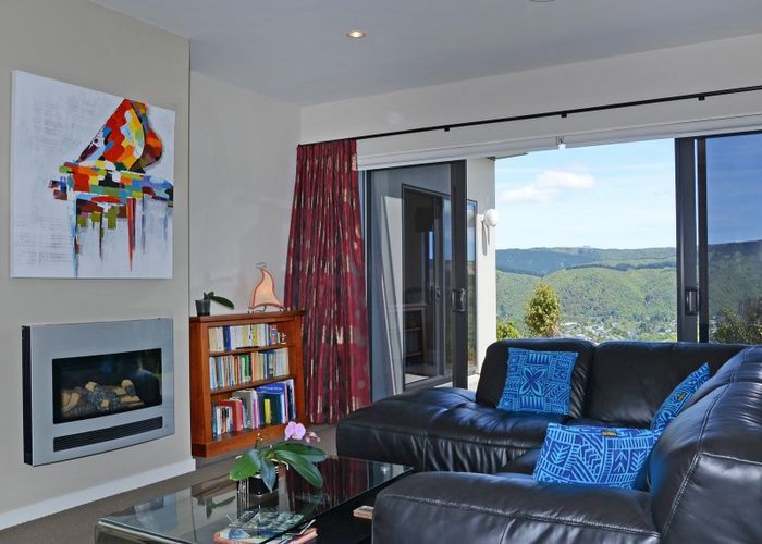 at 87 Mount Marua Way, Timberlea, Upper Hutt