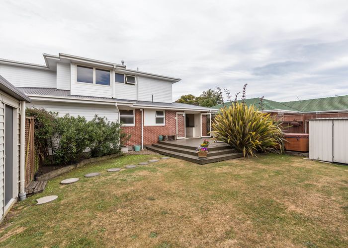  at 101 Yaldhurst Road, Sockburn, Christchurch
