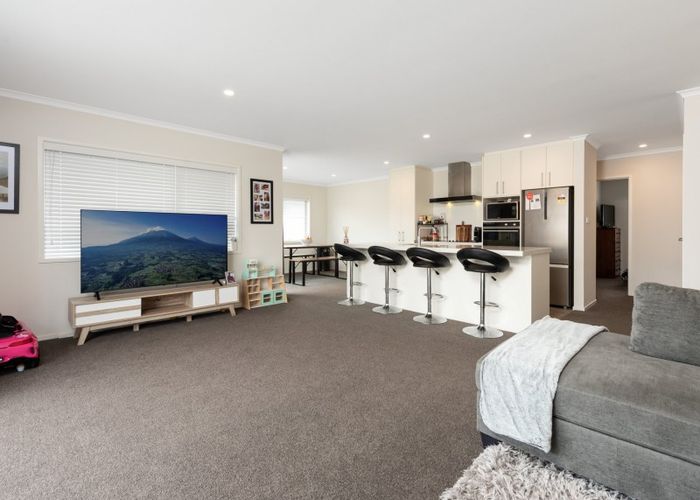  at 6 Teachers Court, Papamoa Beach, Papamoa