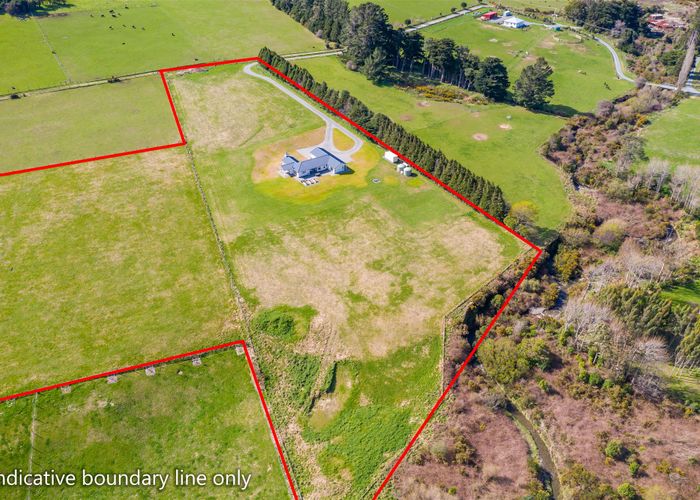  at 319 Marchant Road, Kaitoke, Upper Hutt