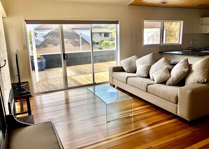  at 128 Gowing Drive, Meadowbank, Auckland
