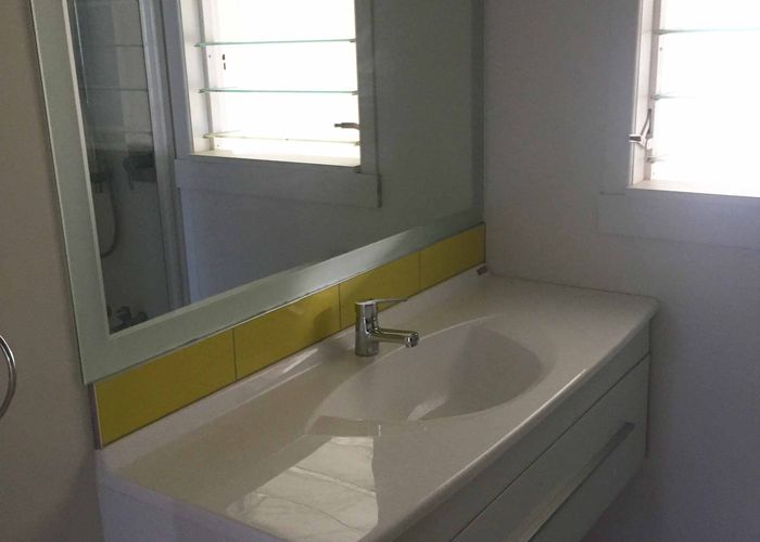  at 191 Dey Street, Hamilton East, Hamilton