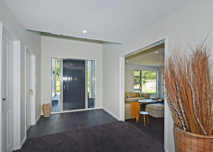  at 4 Oakmont, Heretaunga, Upper Hutt