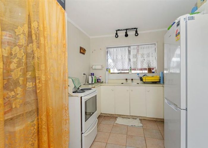  at 7 Maplesden Drive, Clendon Park, Auckland