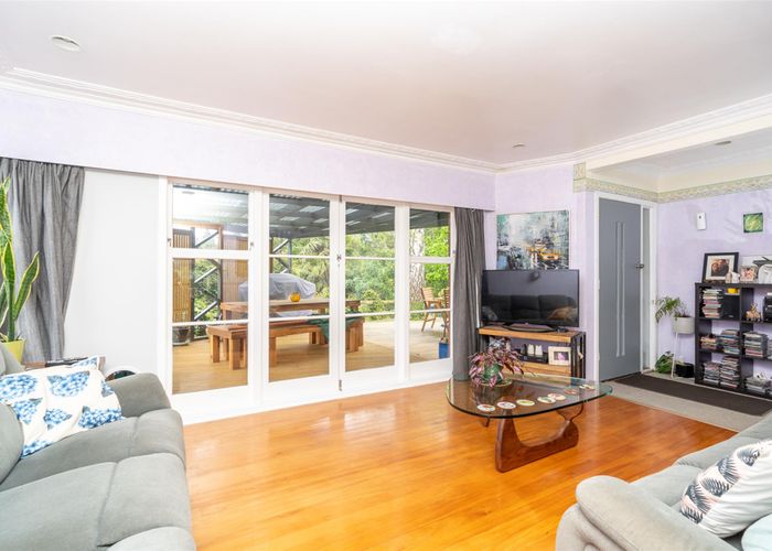  at 19 Eton Drive, Hillcrest, Hamilton