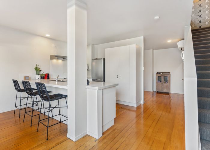  at 4/5 Pollen Street, Grey Lynn, Auckland