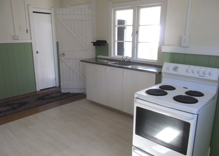  at 53 Manuka Street, Castlecliff, Whanganui