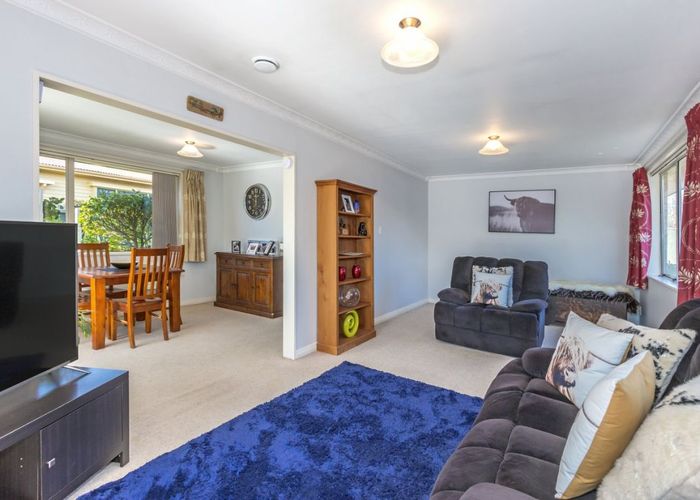  at 1/145 Simeon Street, Spreydon, Christchurch