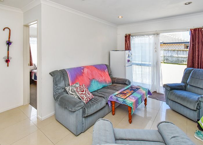  at 10 Mark Edgar Place, Clendon Park, Auckland