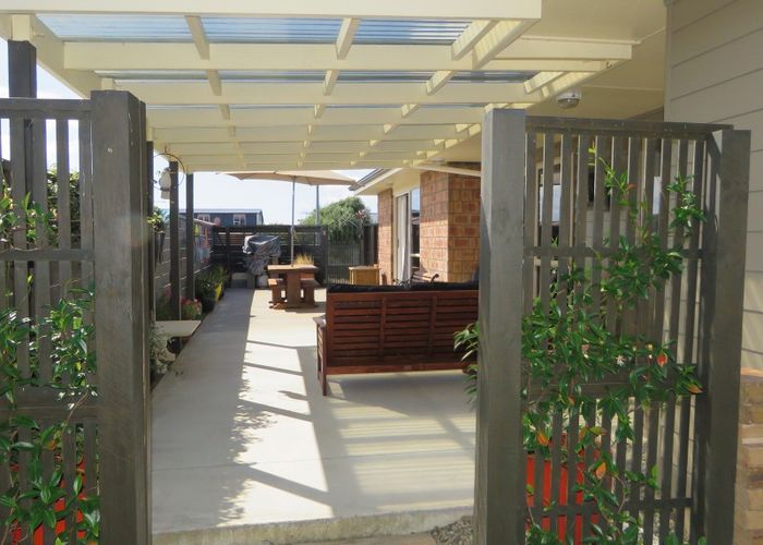  at 48 Andrews Street, Foxton Beach, Foxton