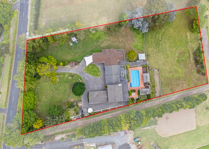  at 356 Point View Drive, Shamrock Park, Auckland