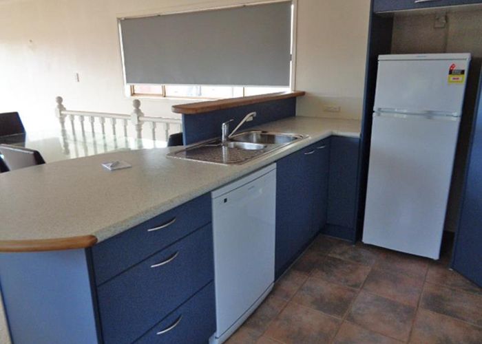  at 3B Prince Regent Drive, Half Moon Bay, Auckland