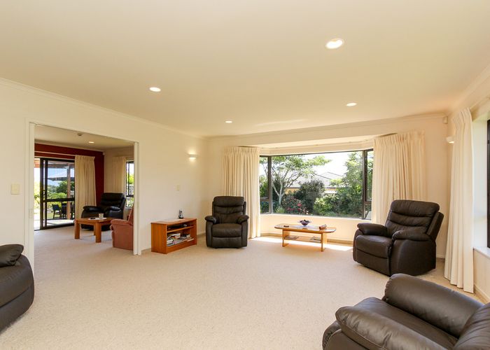  at 56 Shelter Grove, Frankleigh Park, New Plymouth