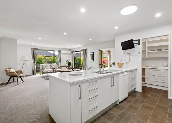  at 34 Capriana Drive, Karaka, Papakura