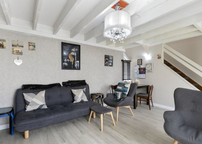  at 4/118 Randwick Road, MOERA, LOWER HUTT