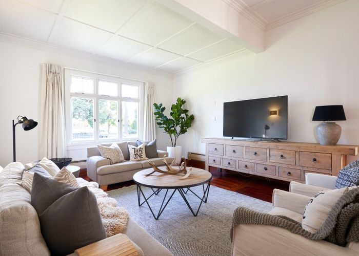  at 19 Jull Street, Napier South, Napier