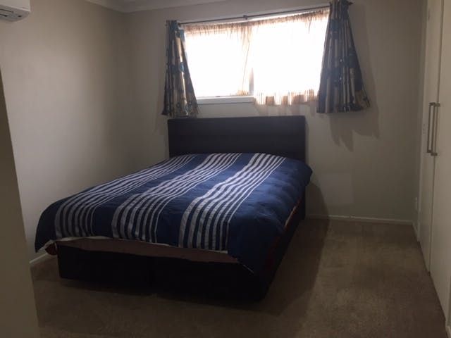  at 2/4 Carlie Street, Papatoetoe, Auckland