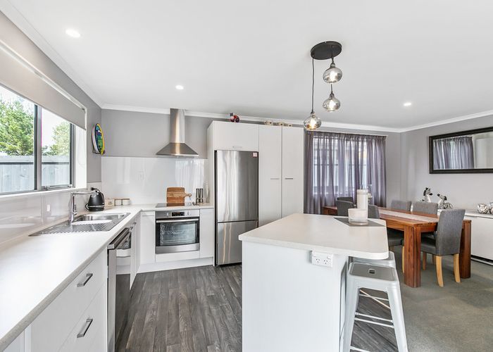  at 14 Henry Lane, Patumahoe, Pukekohe