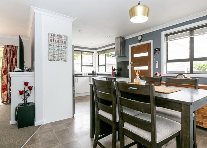  at 11 Apatu Road, Waipatu