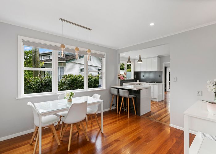  at 10 Avalon Crescent, Avalon, Lower Hutt