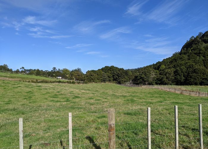  at 656 West Coast road, Makarau, Auckland