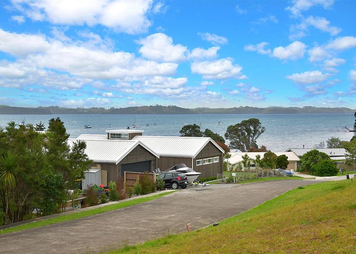  at 24 Albro Lane, Algies Bay, Warkworth