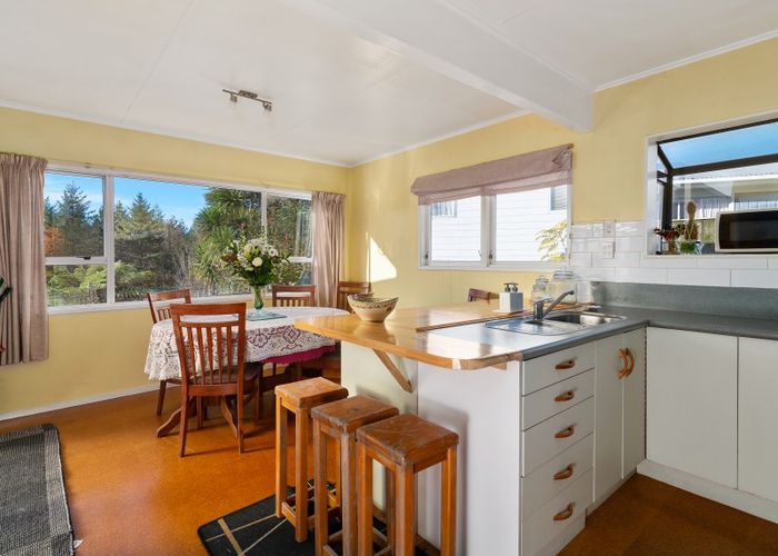 at 14 Deborah Place, Mangakakahi, Rotorua