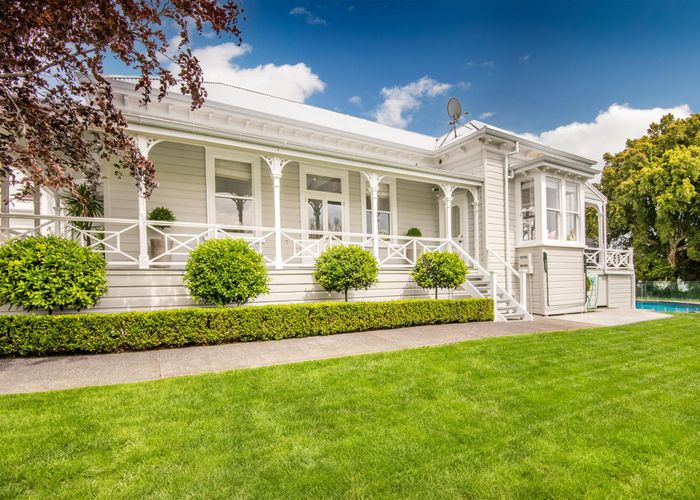 Free property data for 29 Maritime Terrace, Birkenhead, Auckland