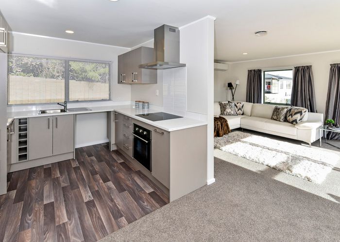  at 11 View Road, Papakura, Papakura