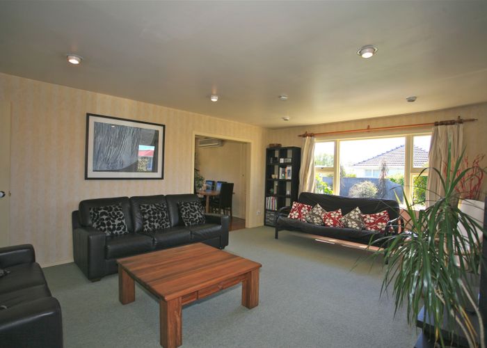  at 8 Janet Street, Upper Riccarton, Christchurch