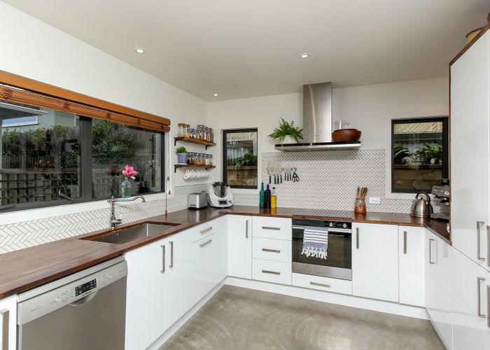  at 4A Awanui Street, Merrilands, New Plymouth