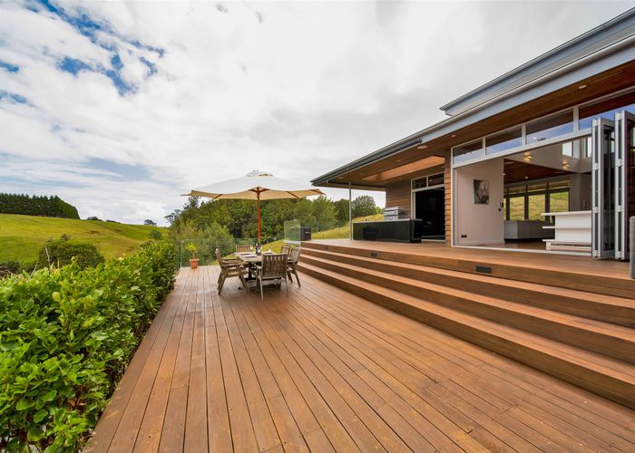  at 360 Henwood Road, Hillsborough