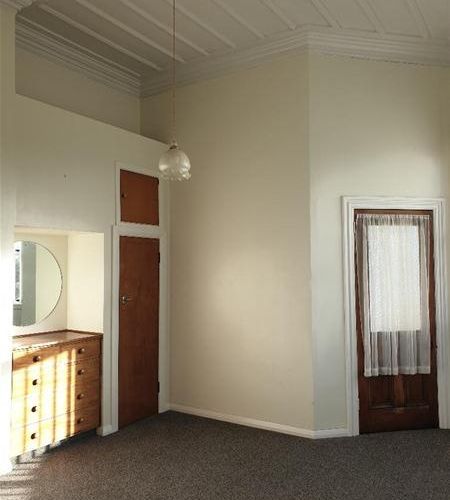  at 18 Bear Street, Waverley, Waverley