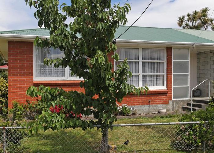  at 2/9 Konini Street, Wainuiomata, Lower Hutt