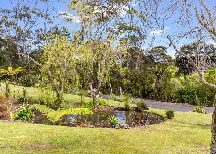  at 9/7 North Way, Titirangi, Auckland