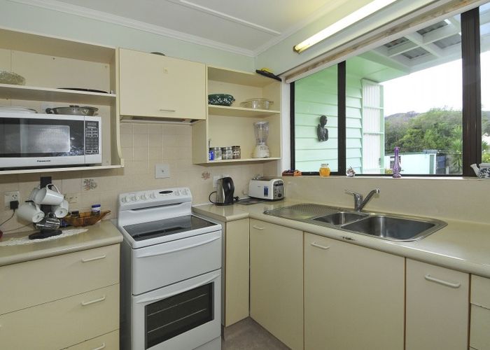  at 10 Reynolds Street, Taita, Lower Hutt