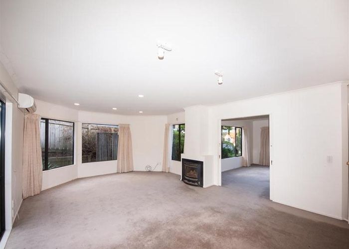  at 39 Waverton Terrace, Churton Park, Wellington